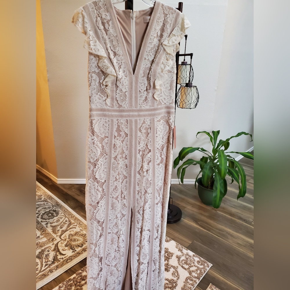 BHLDN NWT Placid Gown by Tadashi Shoji 10 or 12 Floral Lace Boho Bridal Dress